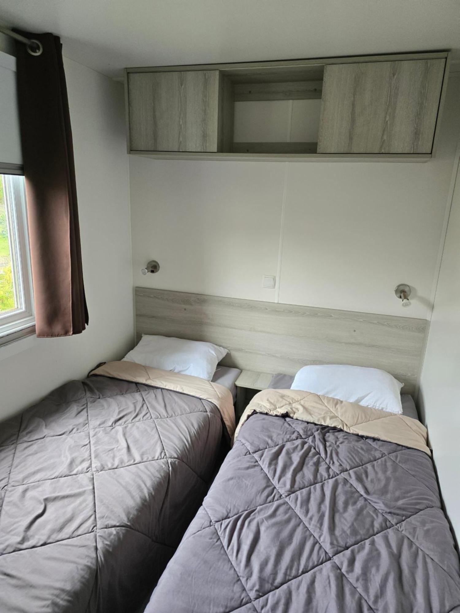 Campsite Mobil Les Viviers 8 Personnes